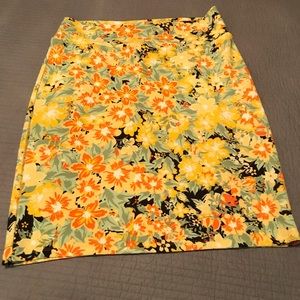 LulaRoe Cassie skirt